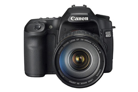 Canon EOS 40D (front)