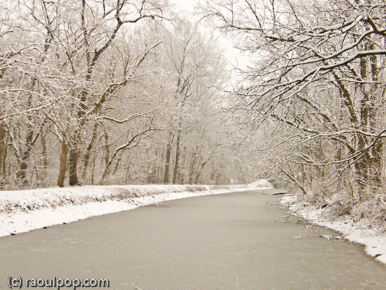 C&O Canal at Lock 10 during snowstorm