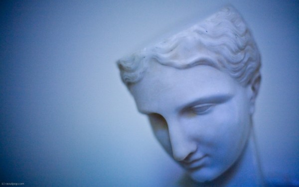 A statuette resembling Aphrodite or Athena, with the top of the head lopped off. Quite common these days, possibly signifying the loss of judgment that is needed when one is to enjoy all that the world has to offer.