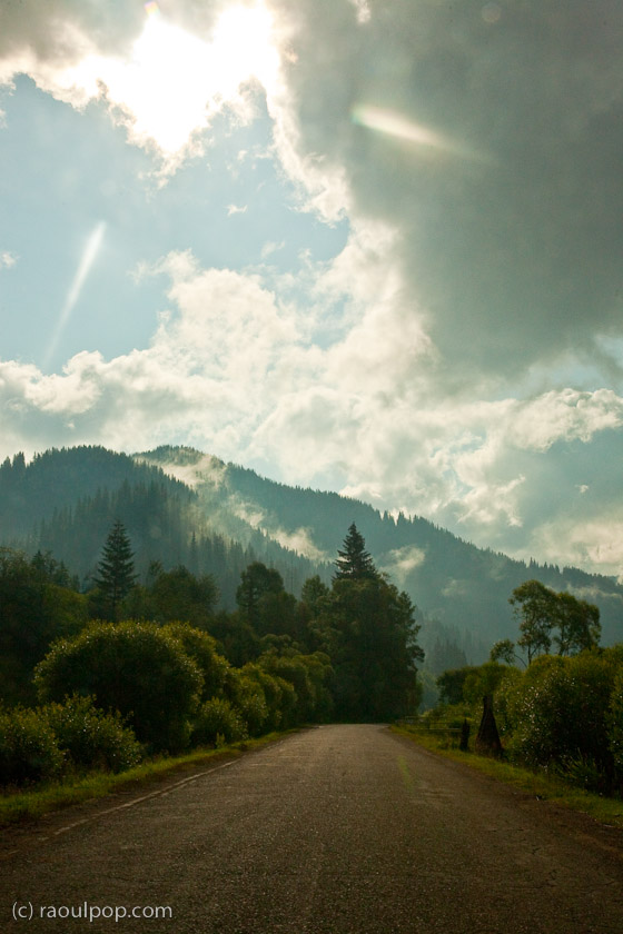 crossing-the-mountains-4