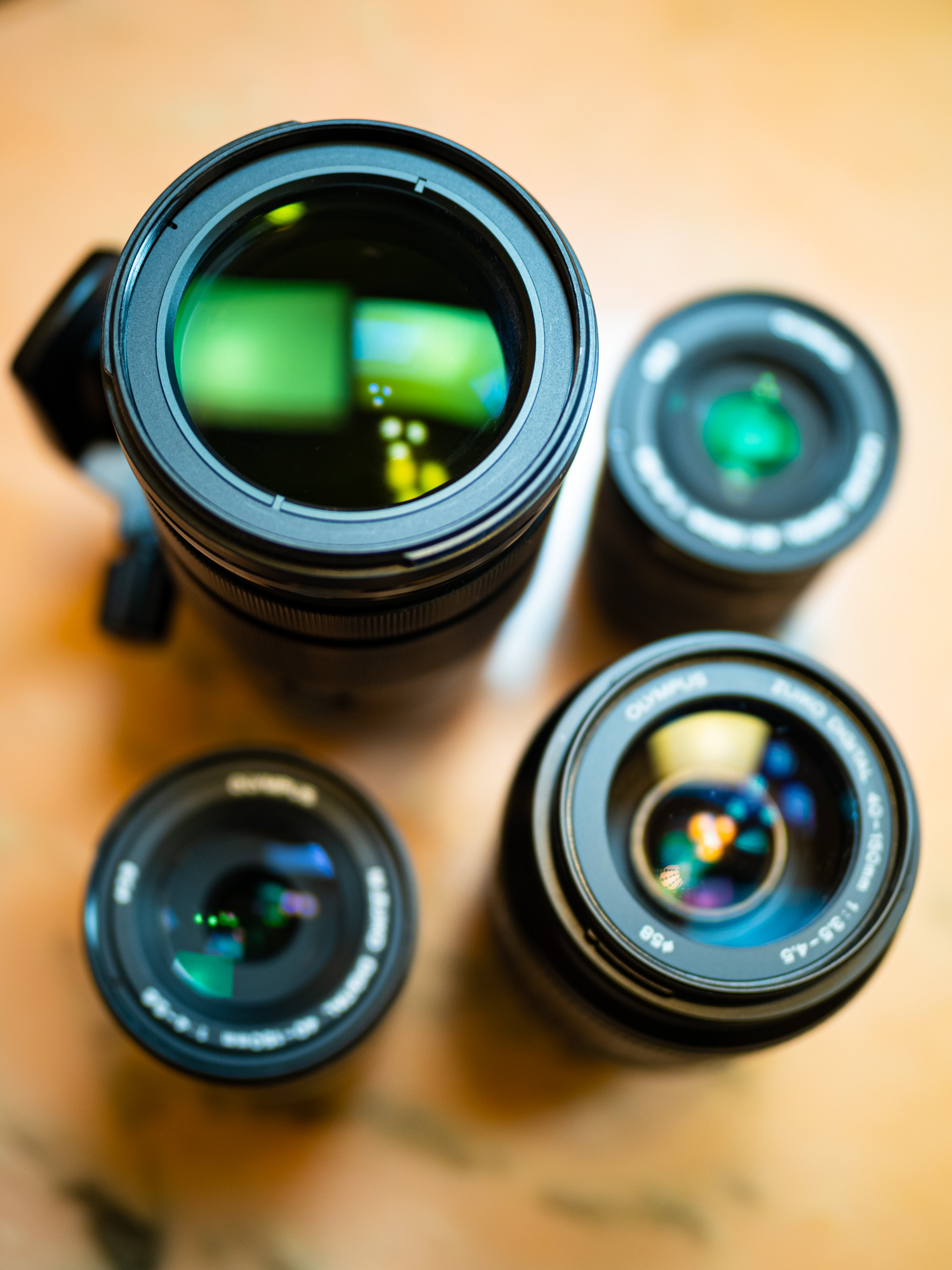 A comparison of the Olympus 40-150mm f2.8 PRO and f4-5.6 R